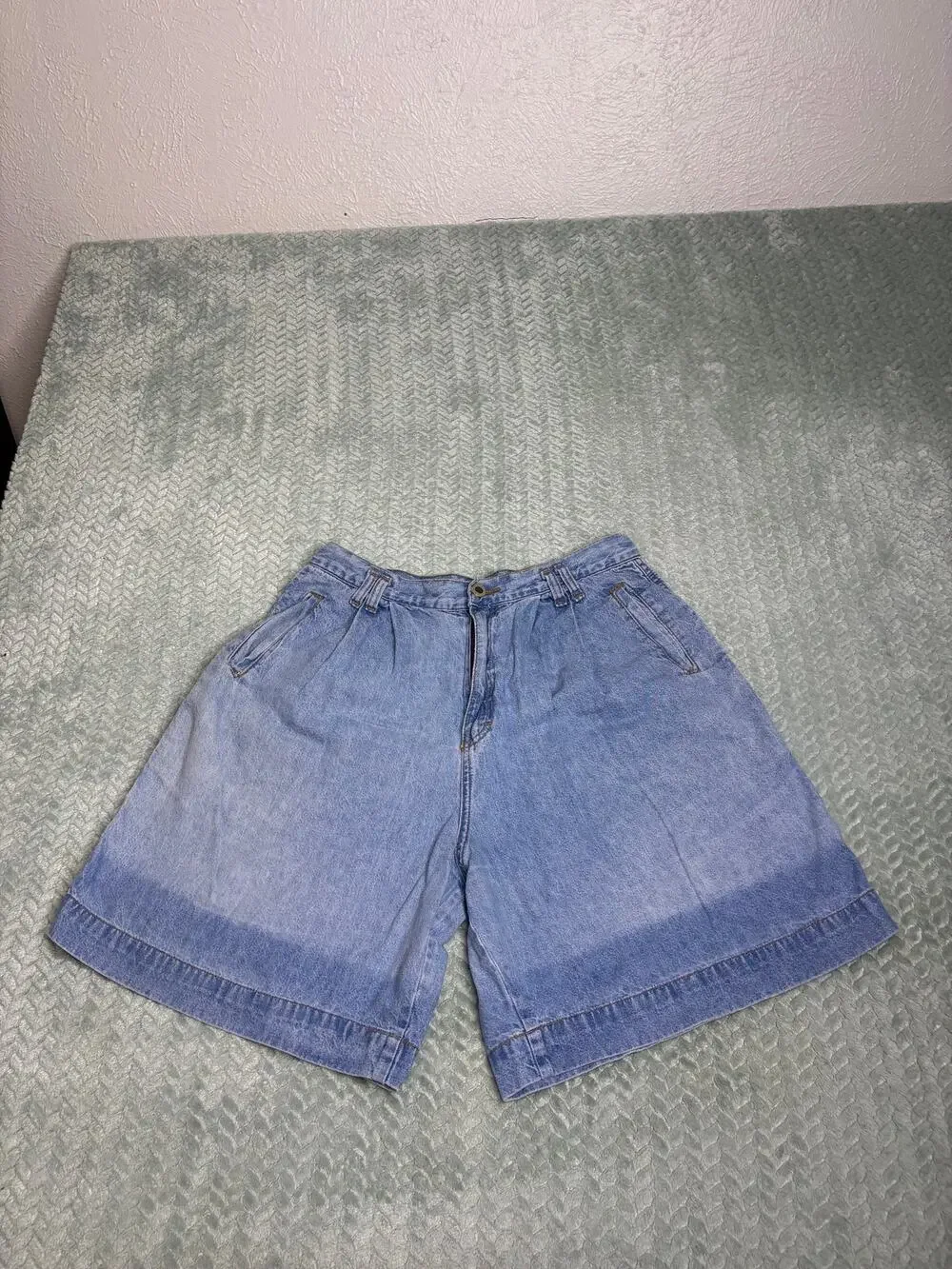 Vintage 90s JouJou Baggy Pleated Denim Shorts Jorts Size 14